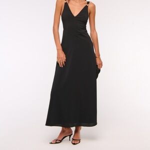 Abercrombie & Fitch Elegant Black Maxi Dress
